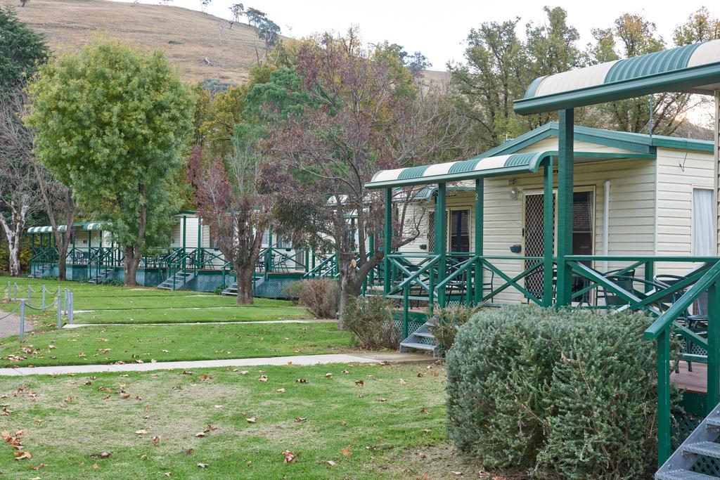 Gundagai Cabins & Tourist Park Exterior foto